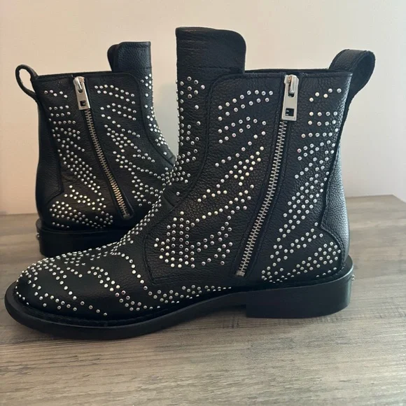 Zadig & Voltaire Womens Boots Laureen Studded Pebbled Leather Italian‎ Size 39